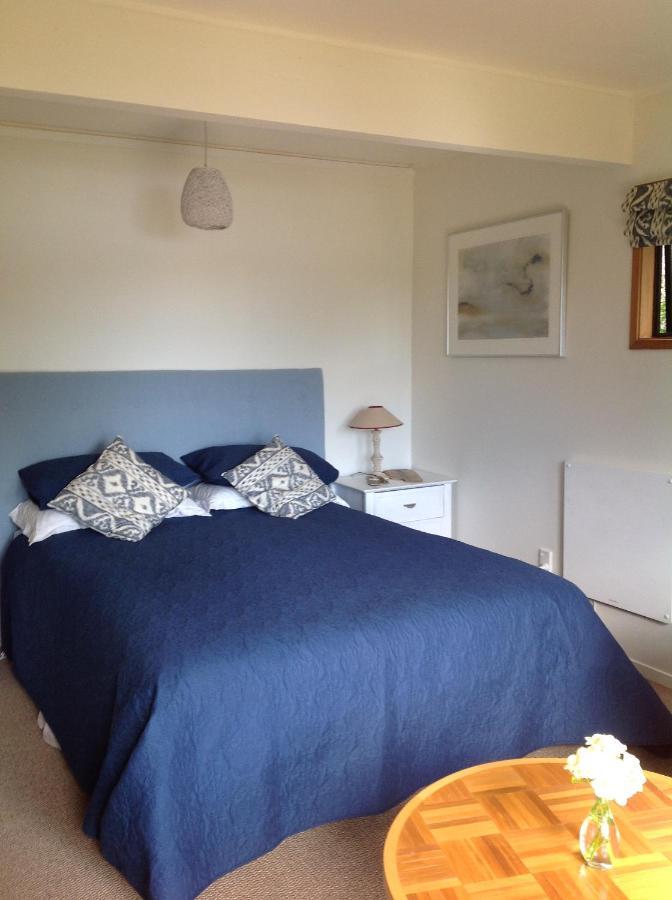 Lakehouse Studio Kerikeri Luaran gambar